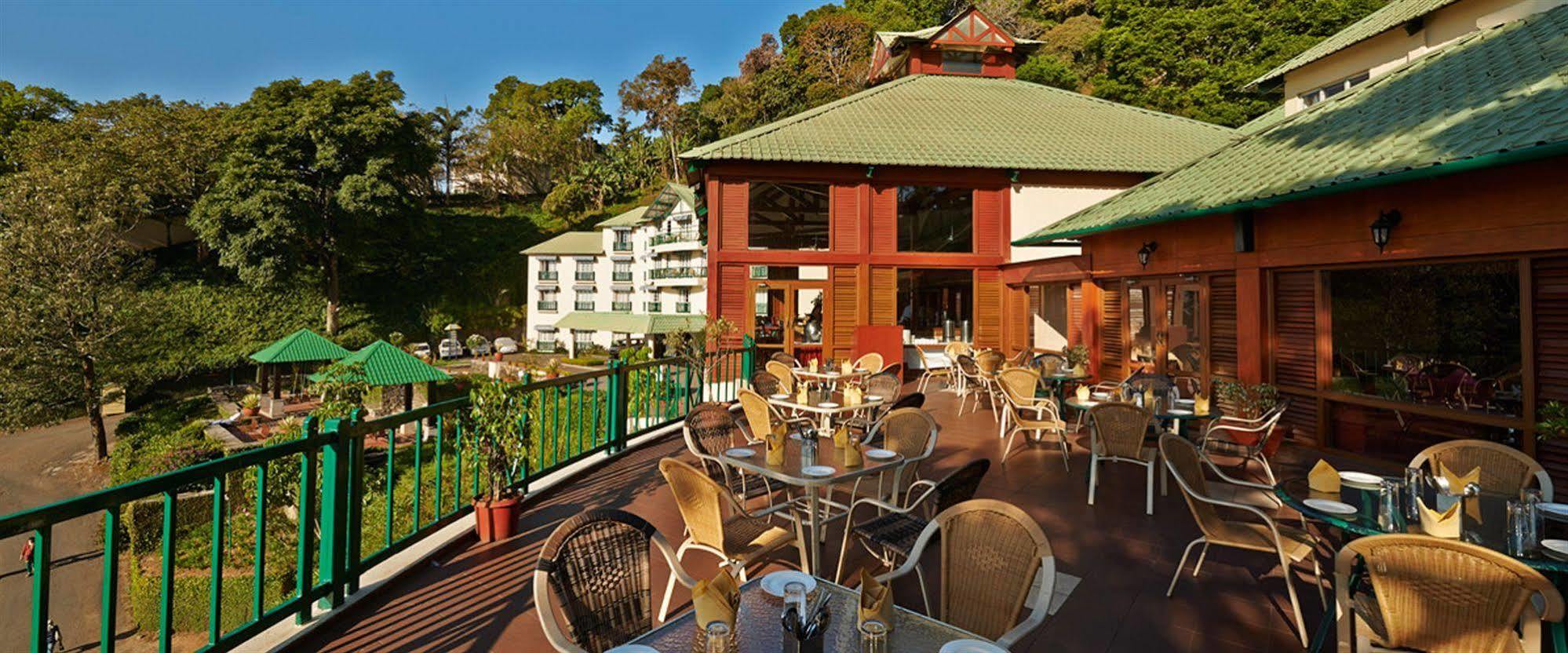 Hotel Club Mahindra Munnar Chinnakanal Exterior foto